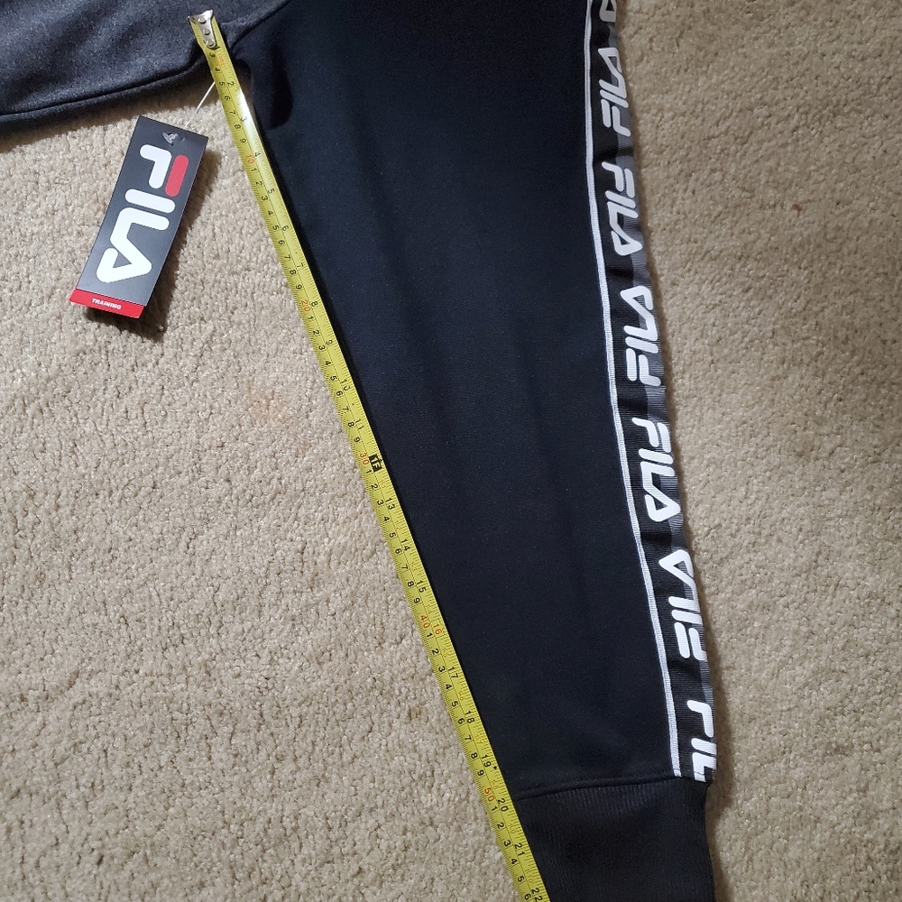 Mens Fila Authentic Training Pullover Hoodie - Picture 5 of 7